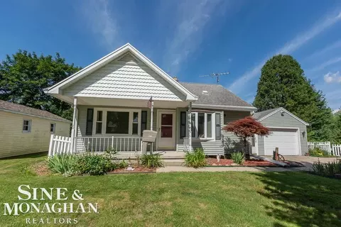 1100 S Fifteenth, Saint Clair, MI 48079