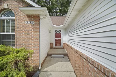 2182 N Laurel Oak, Howell, MI 48855 photo 3