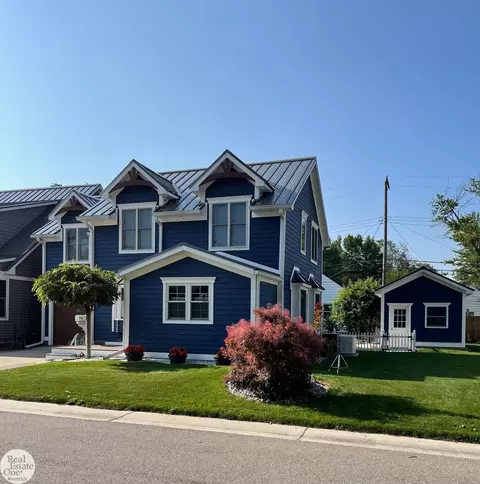 3045 Elmwood, Fort Gratiot, MI 48059