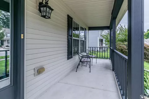7592 Willow Pointe, Temperance, MI 48182 photo 4