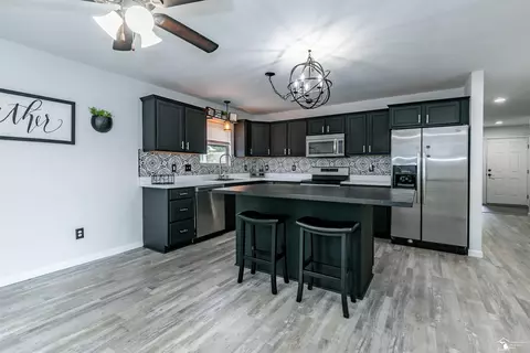 7592 Willow Pointe, Temperance, MI 48182 photo 16