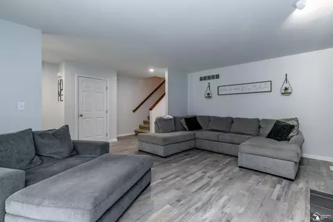 7592 Willow Pointe, Temperance, MI 48182 photo 11