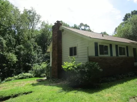 12088 Foley, Fenton, MI 48430 photo 3