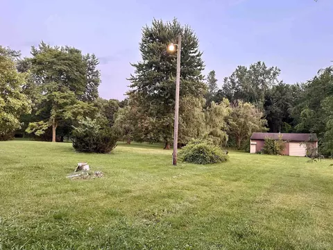 1244 E Newburg, Carleton, MI 48117 photo 22