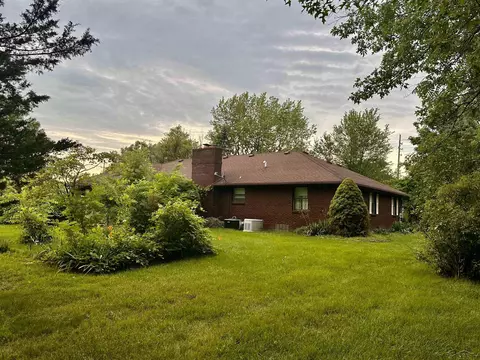1244 E Newburg, Carleton, MI 48117 photo 32