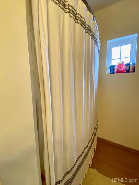315 W Barnum, Ishpeming, MI 49849 photo 30