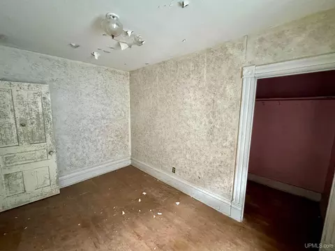 128 E Main, Negaunee, MI 49866 photo 7