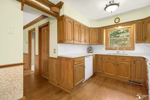 1655 Morocco, Ida, MI 48140 photo 19