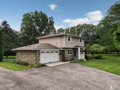 1655 Morocco, Ida, MI 48140 photo 3
