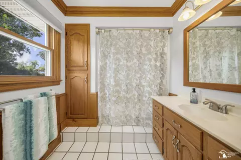 1655 Morocco, Ida, MI 48140 photo 36