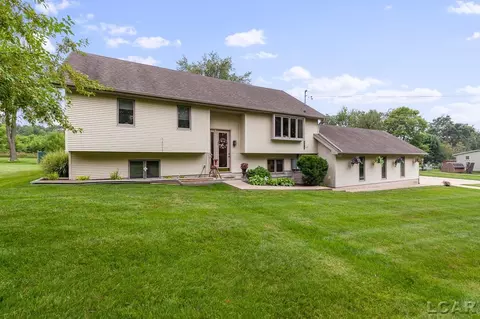 2421 Steff Ann, Adrian, MI 49221