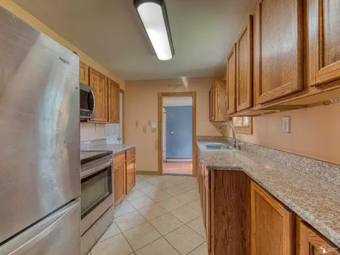 240 N Main, Britton, MI 49229 photo 9
