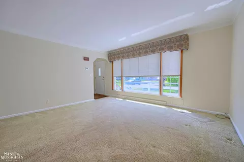 23377 Harrellson, Macomb, MI 48042 photo 3