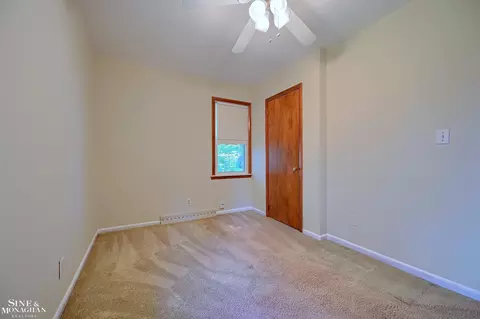 23377 Harrellson, Macomb, MI 48042 photo 12