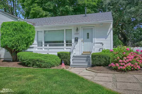 23377 Harrellson, Macomb, MI 48042 photo 22