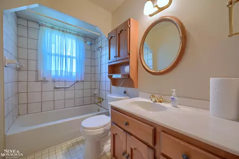 23377 Harrellson, Macomb, MI 48042 photo 14