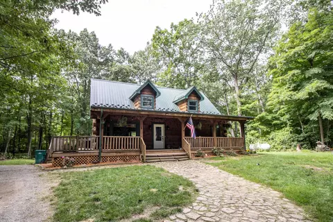 2438 E Farrand, Clio, MI 48420