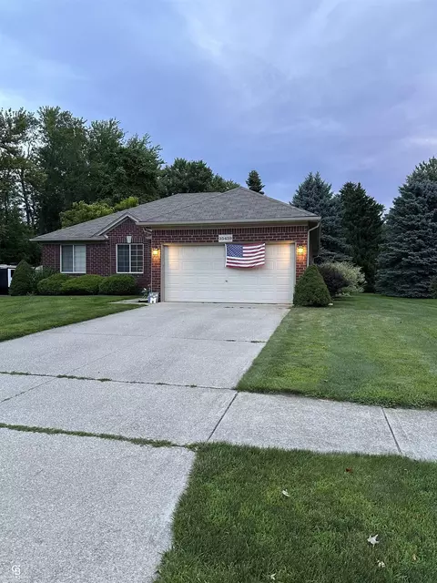 35459 Pierce, Richmond, MI 48062