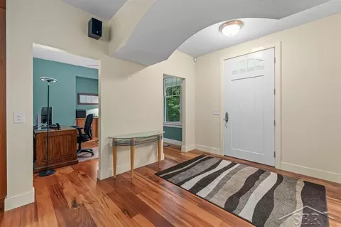3899 E Tupelo, Midland, MI 48642 photo 5