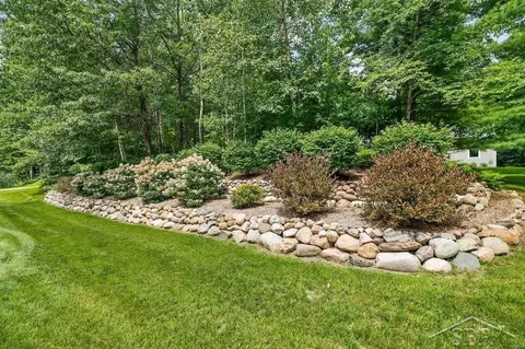 3899 E Tupelo, Midland, MI 48642 photo 51