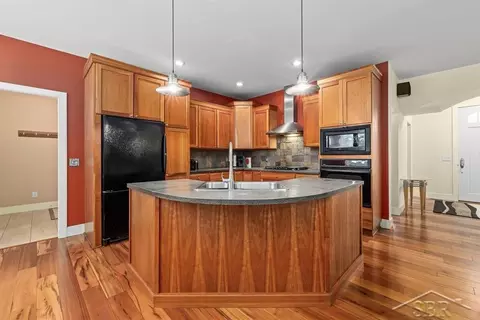 3899 E Tupelo, Midland, MI 48642 photo 12