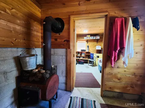 944 Co Rd Ggg, Ishpeming, MI 49849 photo 19