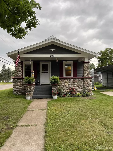 244 Hooper, Kingsford, MI 49802