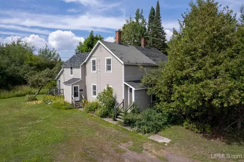 56301 56303 Us41, Calumet, MI 49913
