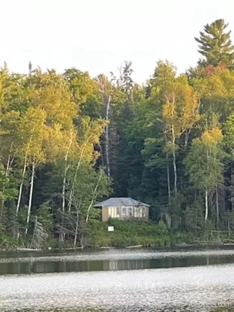2299 Sandhill, Republic, MI 49879
