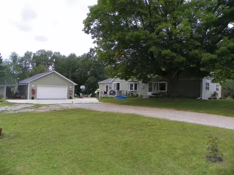 5597 N Old State, Harrison, MI 48625