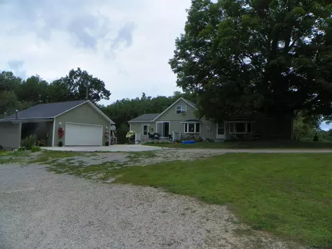 5597 N Old State, Harrison, MI 48625 photo 10