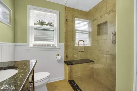 19650 E Kings, Grosse Pointe Woods, MI 48236 photo 15