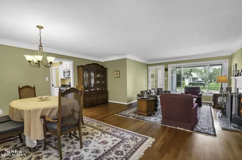 19650 E Kings, Grosse Pointe Woods, MI 48236 photo 6