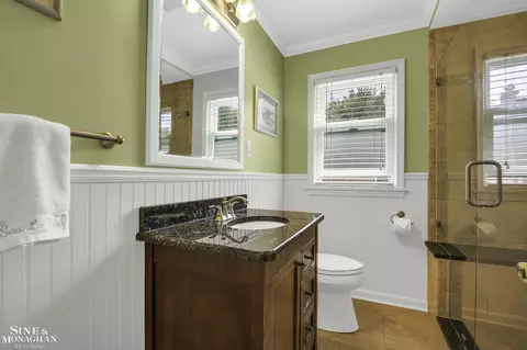 19650 E Kings, Grosse Pointe Woods, MI 48236 photo 14
