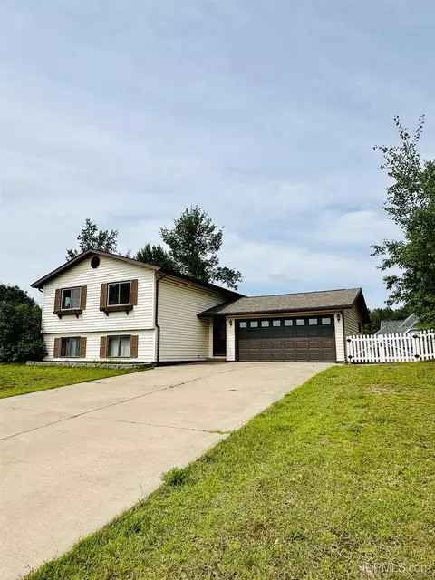 1550 N Westwood, Ishpeming, MI 49849