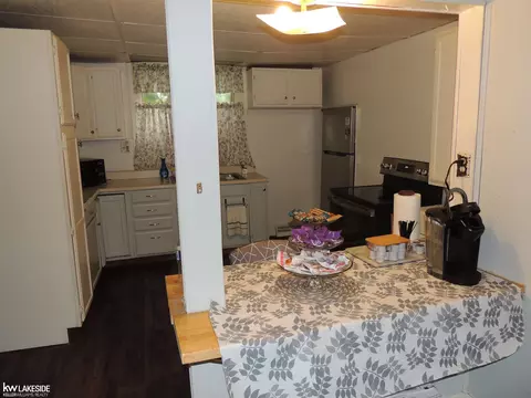 8669 Dodge, Warren, MI 48089 photo 14