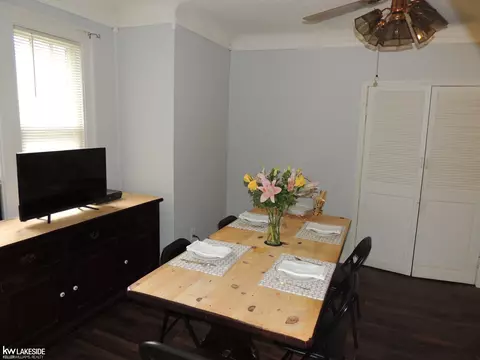 8669 Dodge, Warren, MI 48089 photo 10