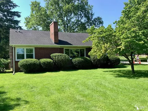 2531 E South, Jackson, MI 49201