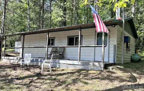 n17165 Dvork Drive, Pembine, WI 54156