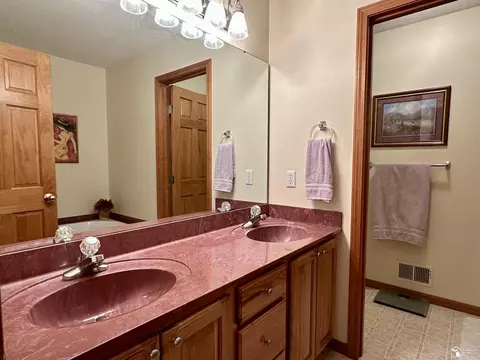 1142 Eagle, Temperance, MI 48182 photo 32