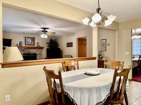 1142 Eagle, Temperance, MI 48182 photo 21