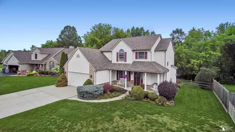 1142 Eagle, Temperance, MI 48182 photo 2