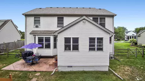 1142 Eagle, Temperance, MI 48182 photo 4