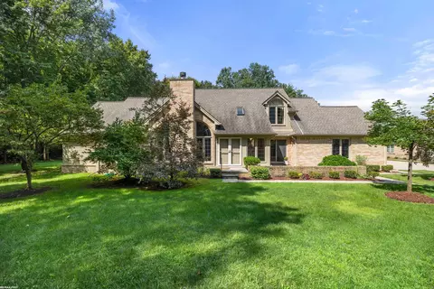 52064 Southview, Macomb, MI 48042