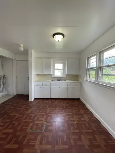 952 Johnson, Flint, MI 48532 photo 12