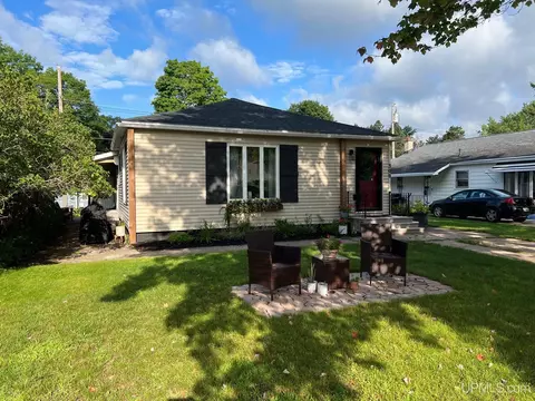309 Lane, Kingsford, MI 49802
