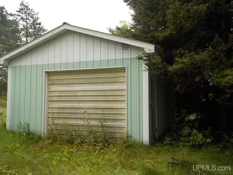 201 Fairbanks, Crystal Falls, MI 49920