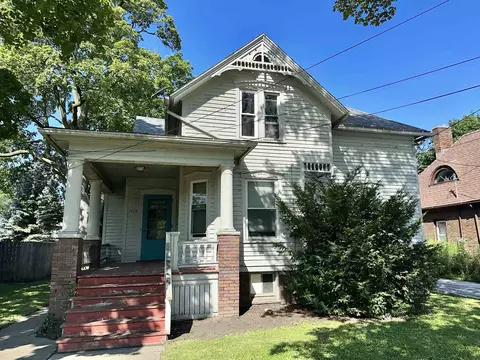 1719 Bay, Saginaw, MI 48602