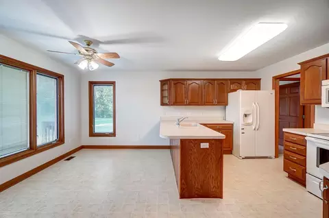 3371 Vivian, Monroe, MI 48162 photo 14