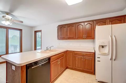3371 Vivian, Monroe, MI 48162 photo 17